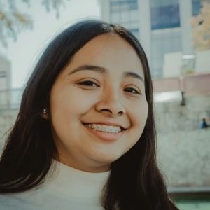 Meet your Posher, Tina